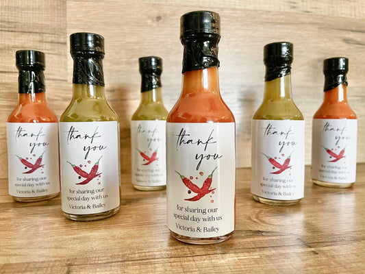 Personalized Mini Hot Sauce Wedding Favors: Unique Party Keepsakes