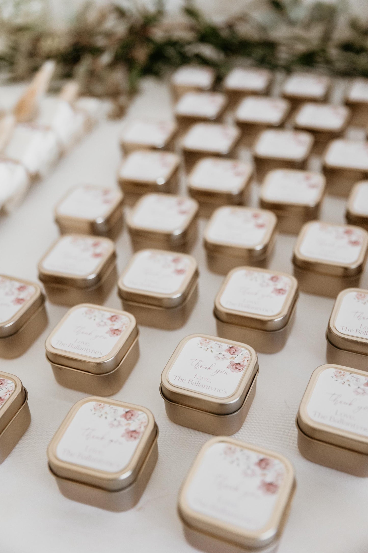 Mini Gold Tin Candle Wedding Favors - Personalized Candle Gift for Guests – Bridal Shower Favor