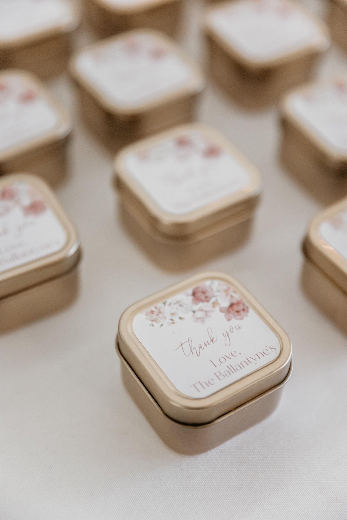 Mini Gold Tin Candle Wedding Favors - Personalized Candle Gift for Guests – Bridal Shower Favor